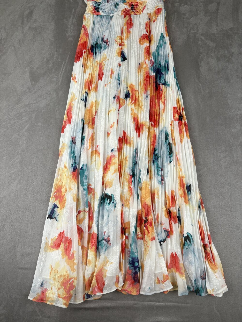 White House Black Market Floral Pleated Halter Maxi Dress Sz 4 - Picture 7 of 9